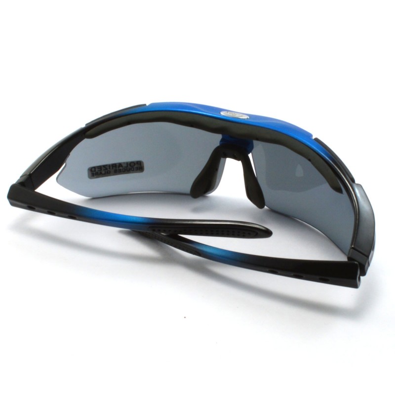 Protective goggles with replaceable lenses