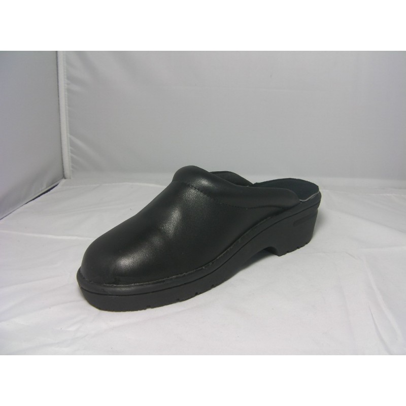 Protective shoes with open back MCX002
